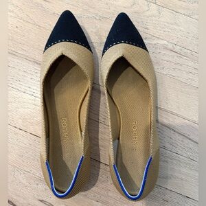 Rothy's Tan and Black Pointed Flats